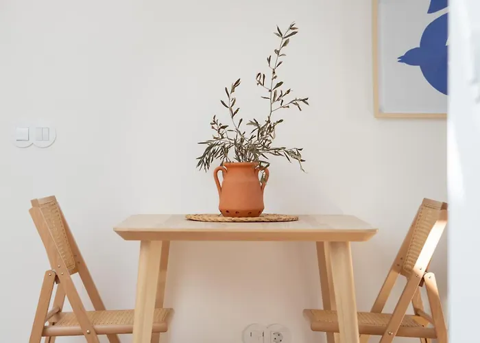 Stylish Slow Living 1 Bdr House By Lovelystay 펜션 *