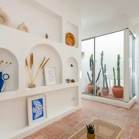 Stylish Slow Living 1 Bdr House By Lovelystay Vila do Bispo
