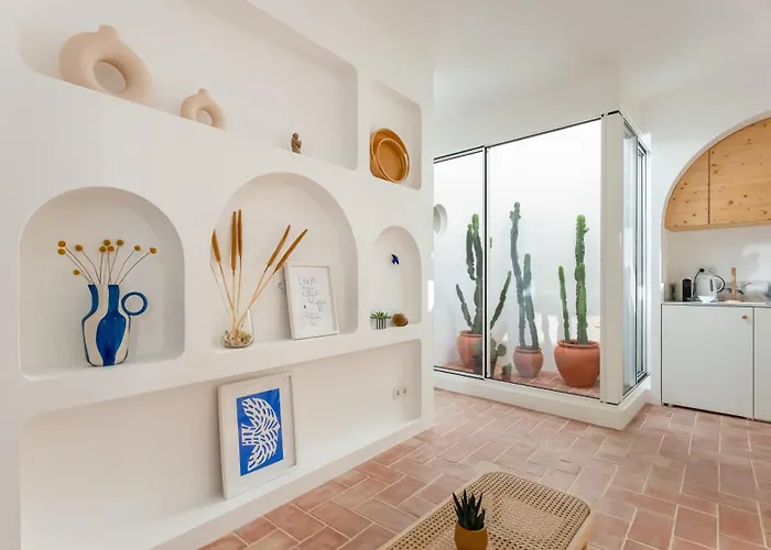 Stylish Slow Living 1 Bdr House By Lovelystay Vila do Bispo